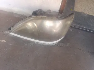 Harrier 2004 Headlight Non Zenon Ex Japan 