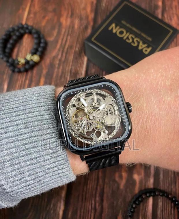 Forsining Automatic Skeleton Watch - thumbnail 3