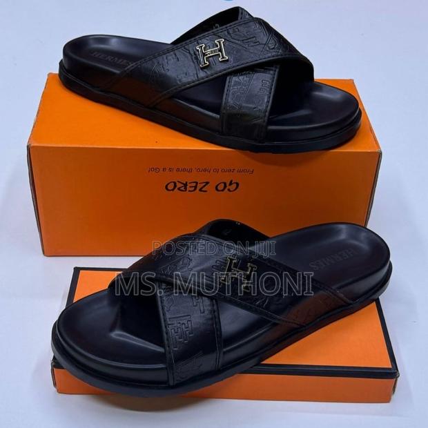 Assorted Gents Sandals Size 40-44 - main view