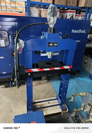 Commercial 30t Hydraulic Press Machine With Gauge
