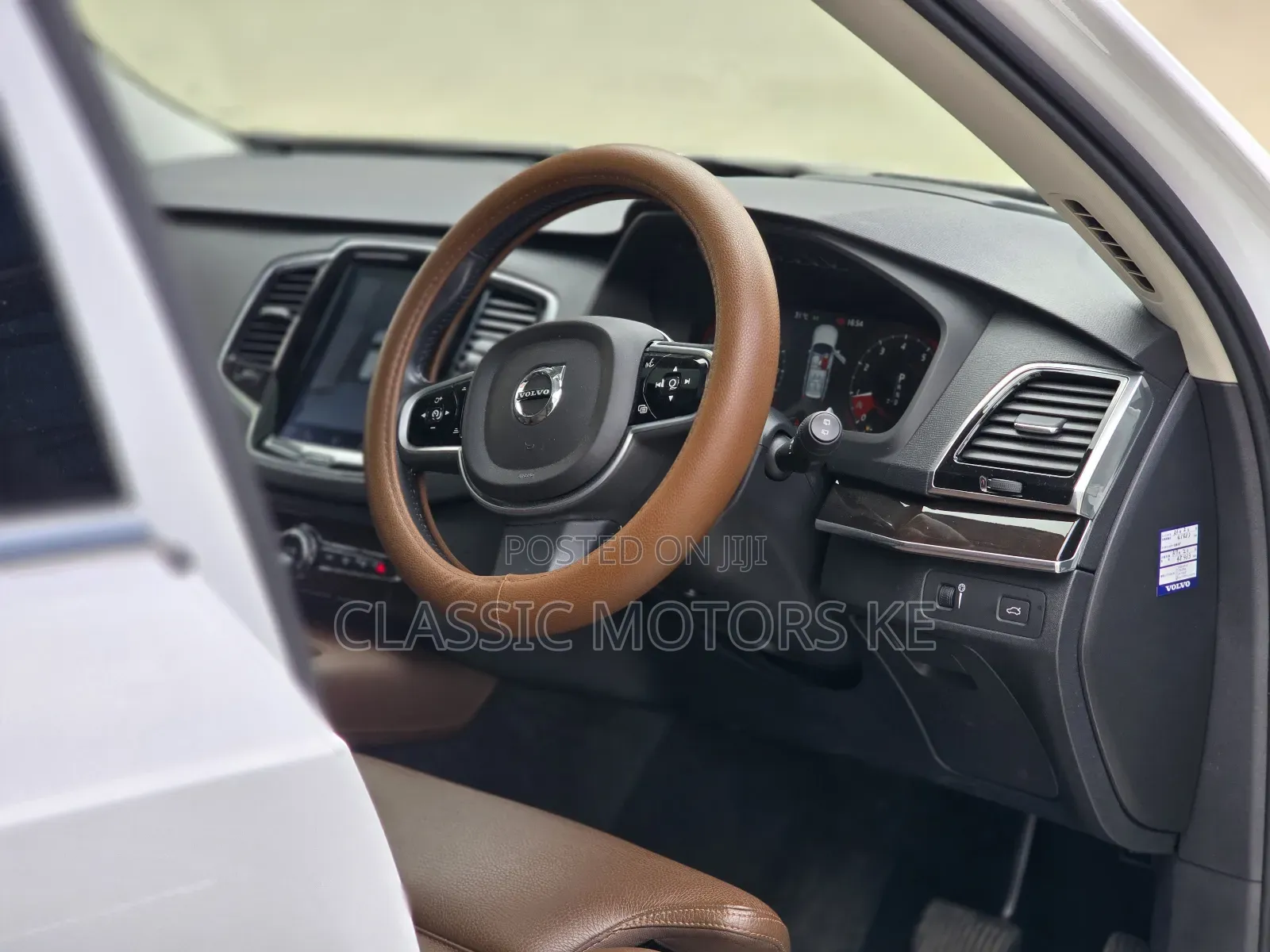 Volvo XC90 T5 R-Design AWD 2019 White