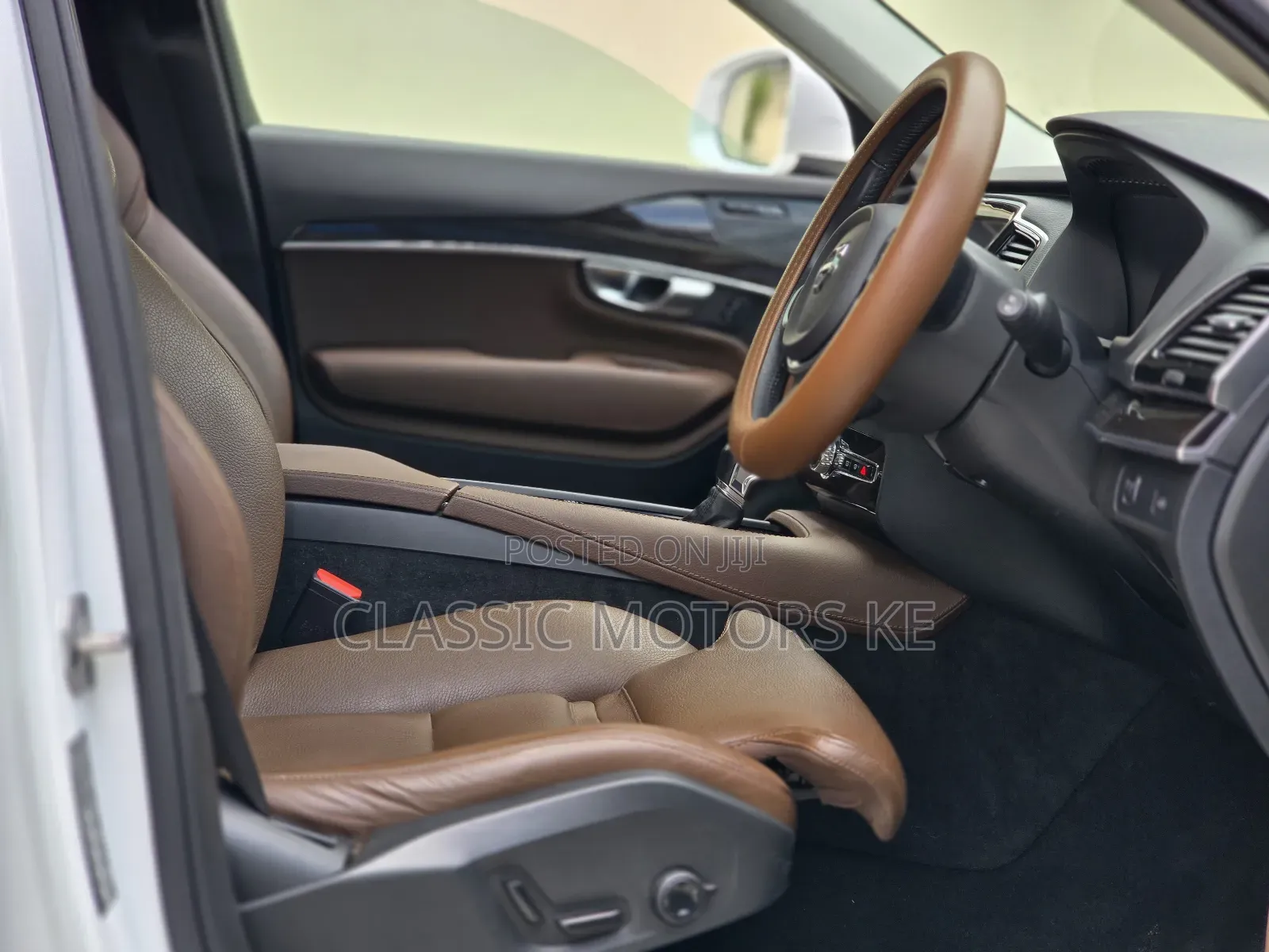 Volvo XC90 T5 R-Design AWD 2019 White