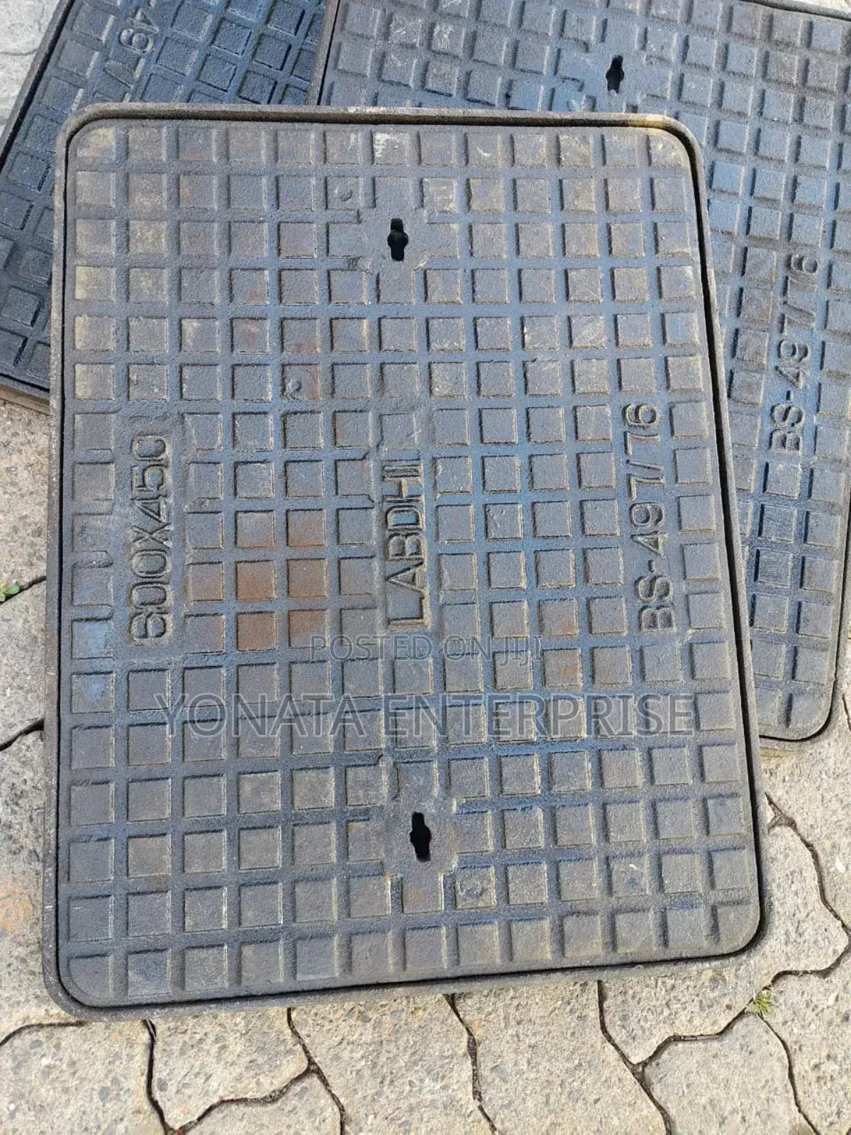 Cast Iron Manhole Cover 450 by 600 Available