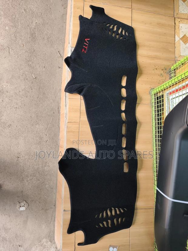 Vitz 2005/2010 Dashboard Cover Black - main view