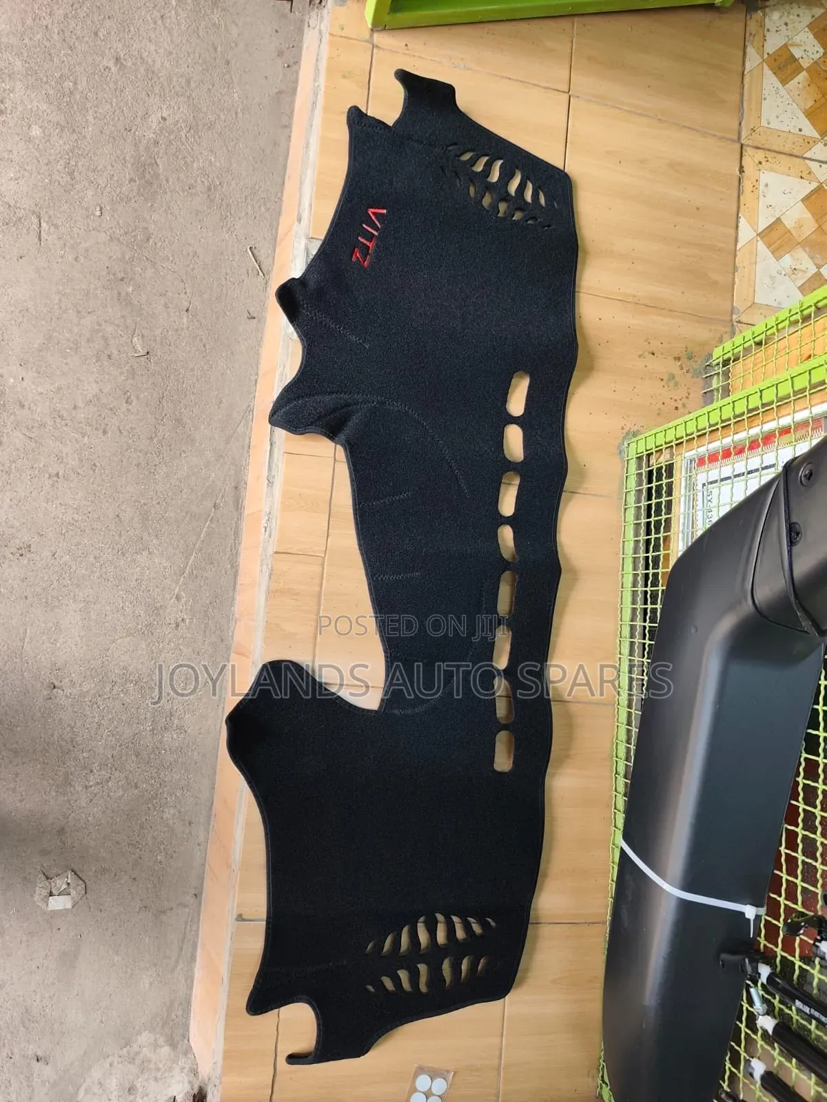 Vitz 2005/2010 Dashboard Cover Black