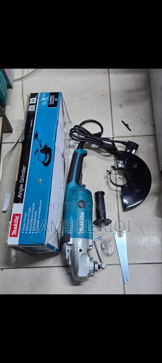 Makita 9" Grinder - main view