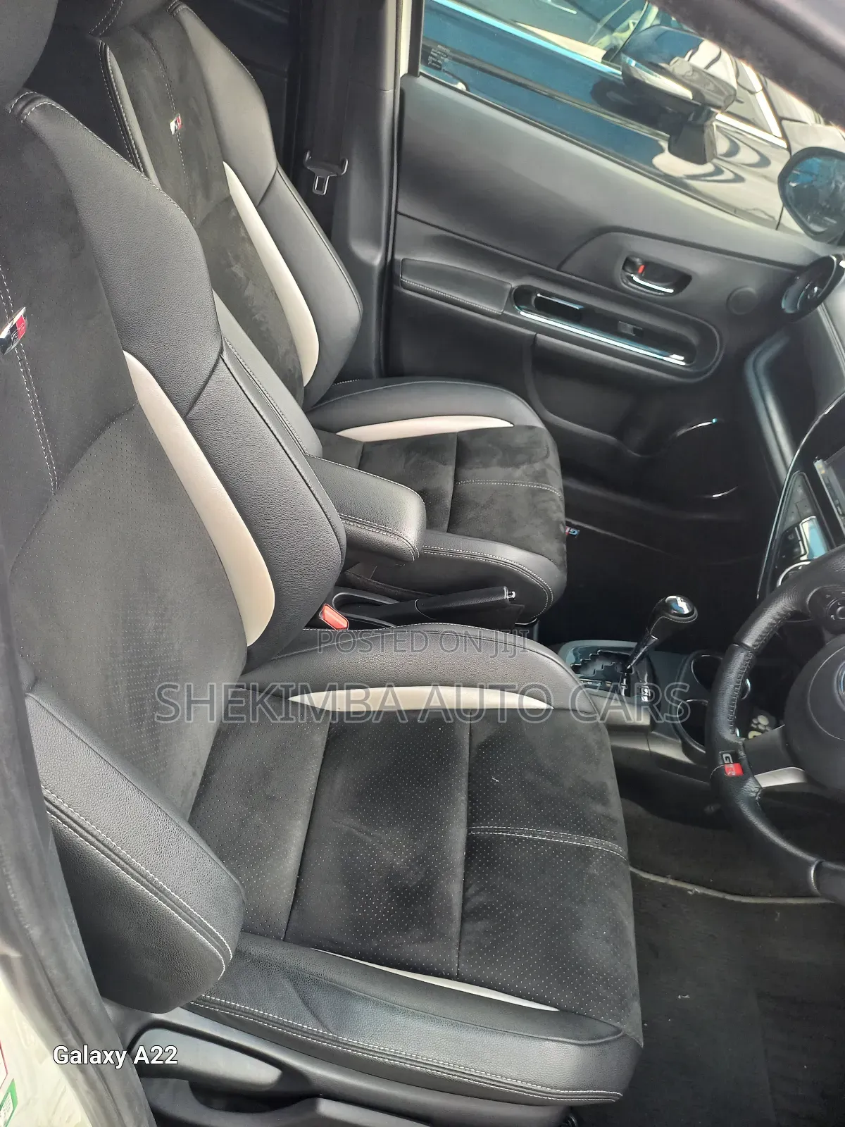 Toyota Aqua 2019 White