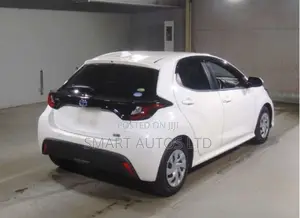 Toyota Yaris 2020 Off white