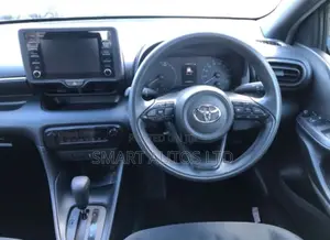 Toyota Yaris 2020 Off white