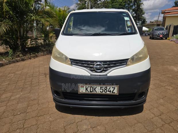 Nissan NV200 2015 White