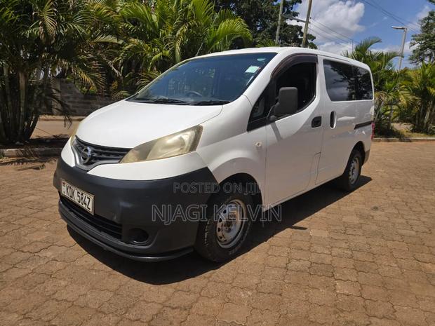 Nissan NV200 2015 White - thumbnail 3