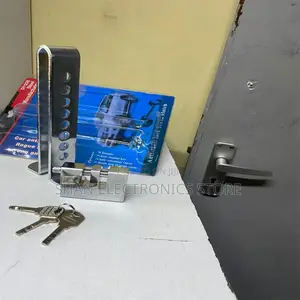Quality Brake Pedal Lock, 8 Holes Steel Anti-Theft Clutch Pedal Lock