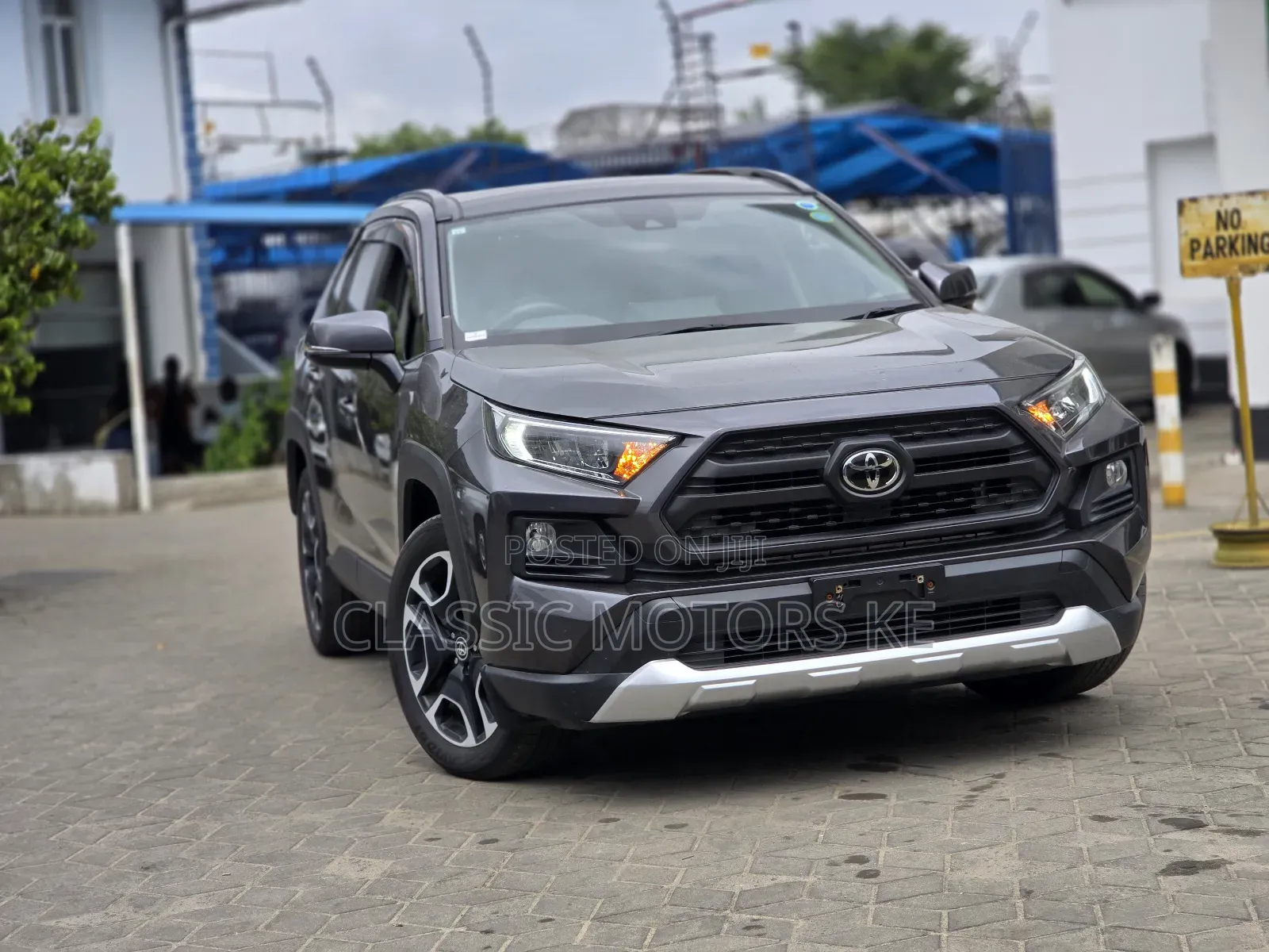 Toyota RAV4 Adventure AWD 2020 Gray