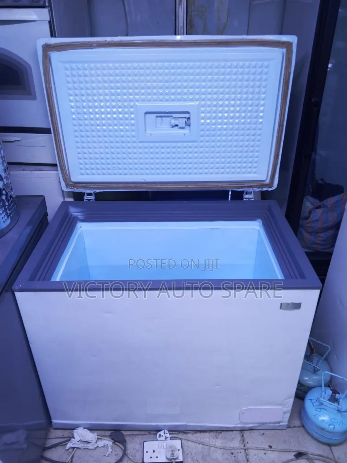 Working 250l Deep Freezer