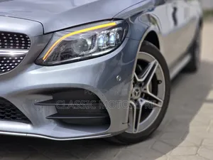 Mercedes-Benz C200 2019 Gray