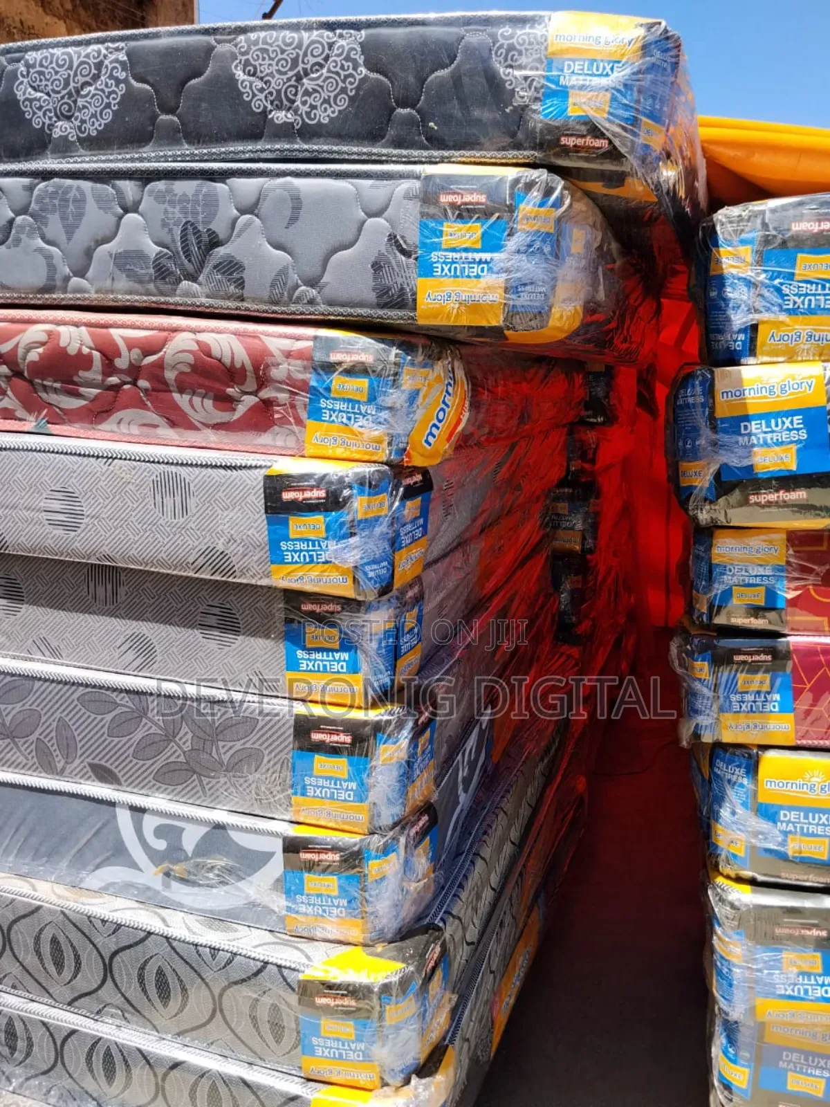6 Inches Density Plain Mattress
41⁄2×6