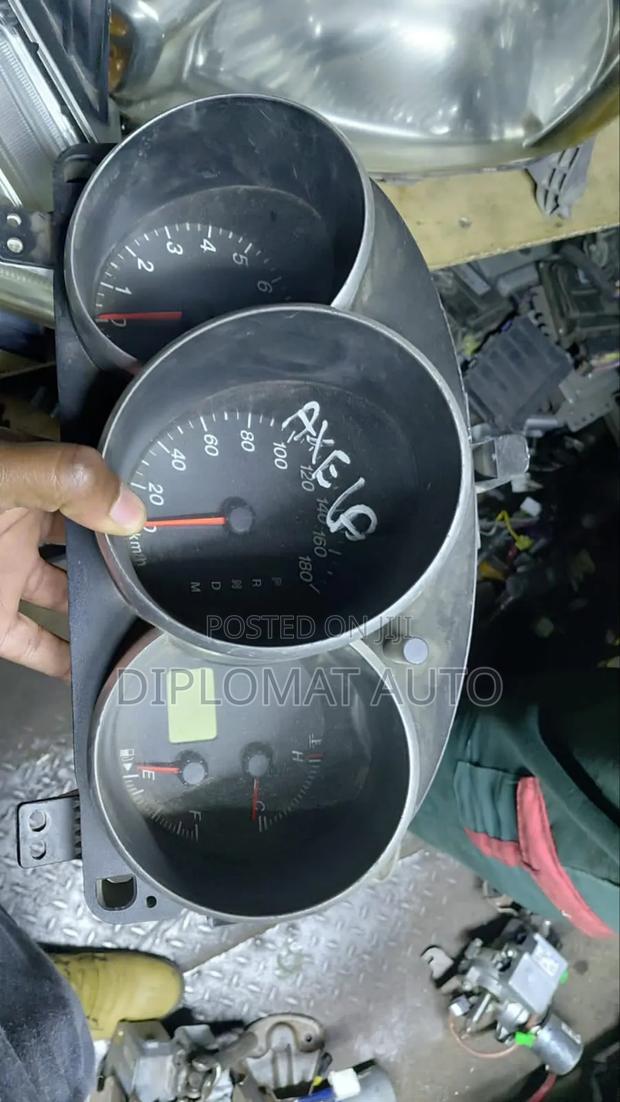 Mazda Axela 2009 Clock