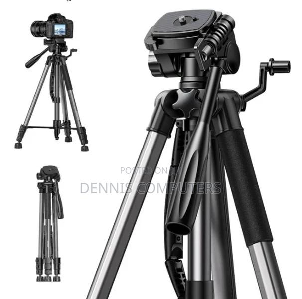 Ugreen Professional Tripod for Phone Camera