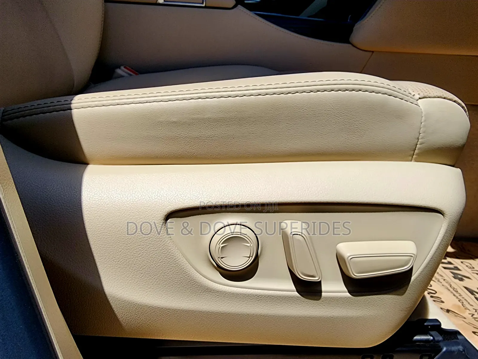 Toyota Land Cruiser LC300 2024 White