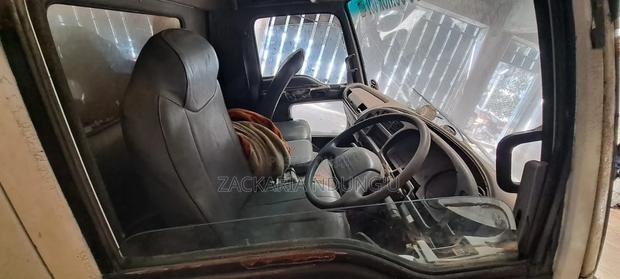 Fuso Cabin - thumbnail 3