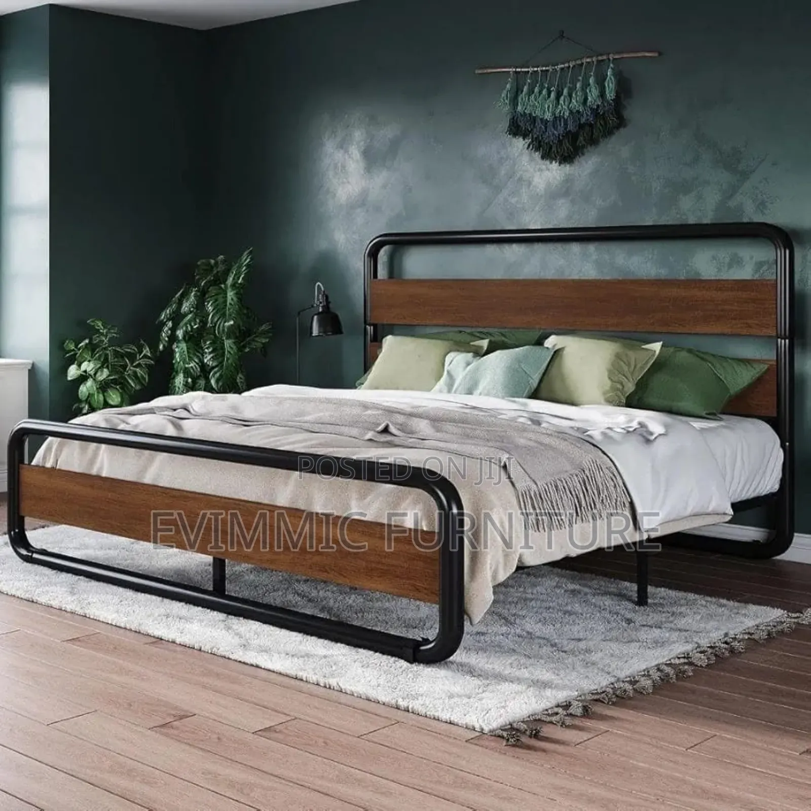 Bedroom Caravan Queen Size Metallic Beds