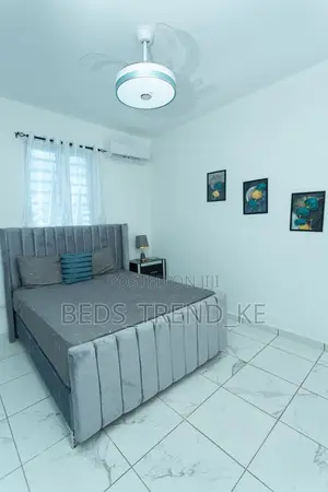 Emaciating 5 by 6 Modern Bed