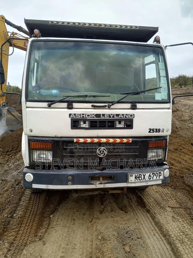 Ashok Leyland 2518 - thumbnail 3