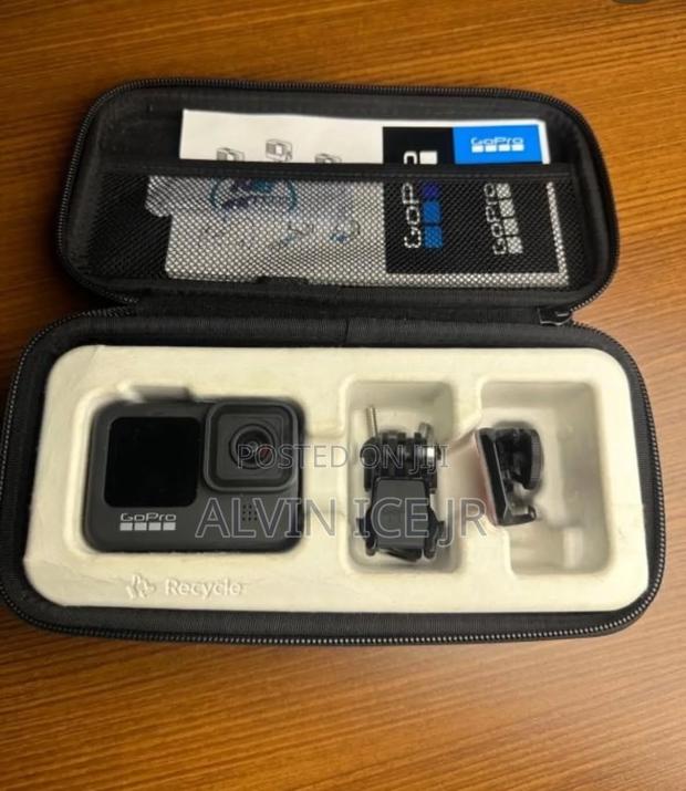 Go Pro 9 With All Accessories - thumbnail 5