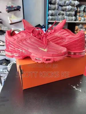 Nike Tn Plus