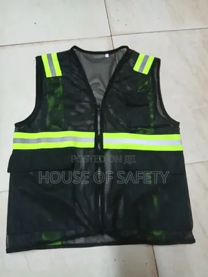 Industrial Vest for Airport Workers