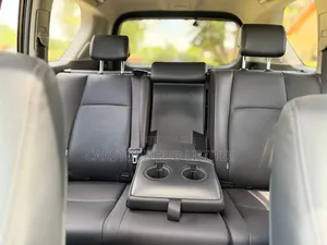 Toyota Land Cruiser Prado 2.8 2020 White