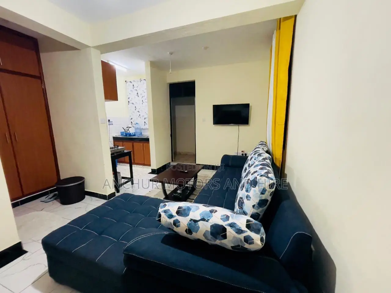 Bamburi Mtambo Studio BNB