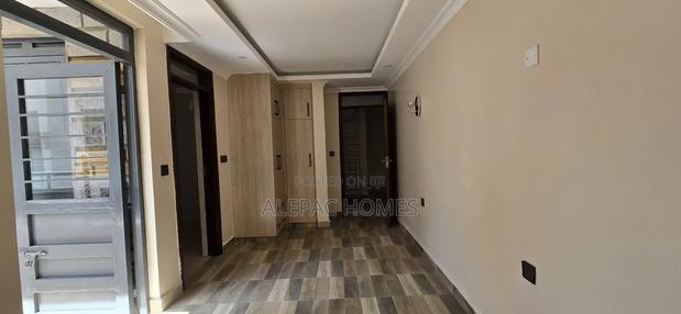 5bdrm Maisonette in Varsity, Kamakis for rent - thumbnail 6
