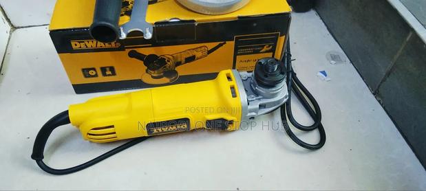 Dewalt 4.5 Inch Angle Grinder – High-Speed Cutting Grinding - main view