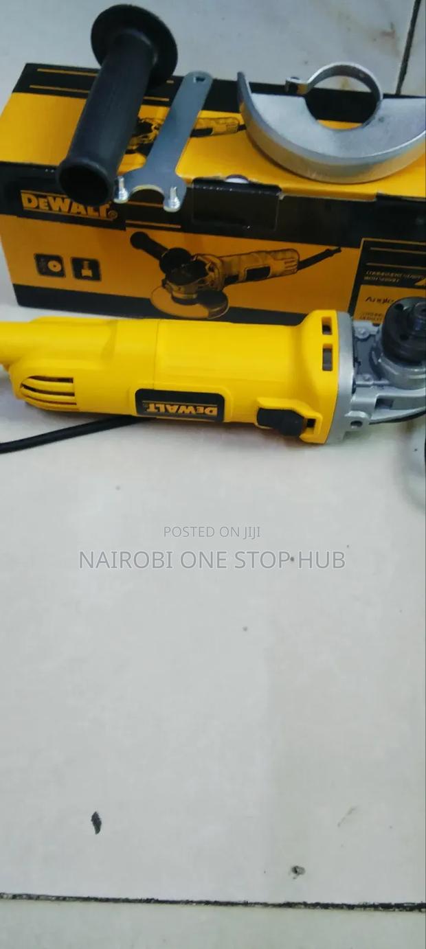 Dewalt 4.5" Corded/Brushless Angle Grinder – Professional Grade - main view