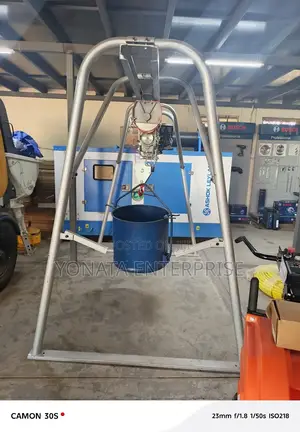 Commercial Concrete Hoist 1t With Honda Engine