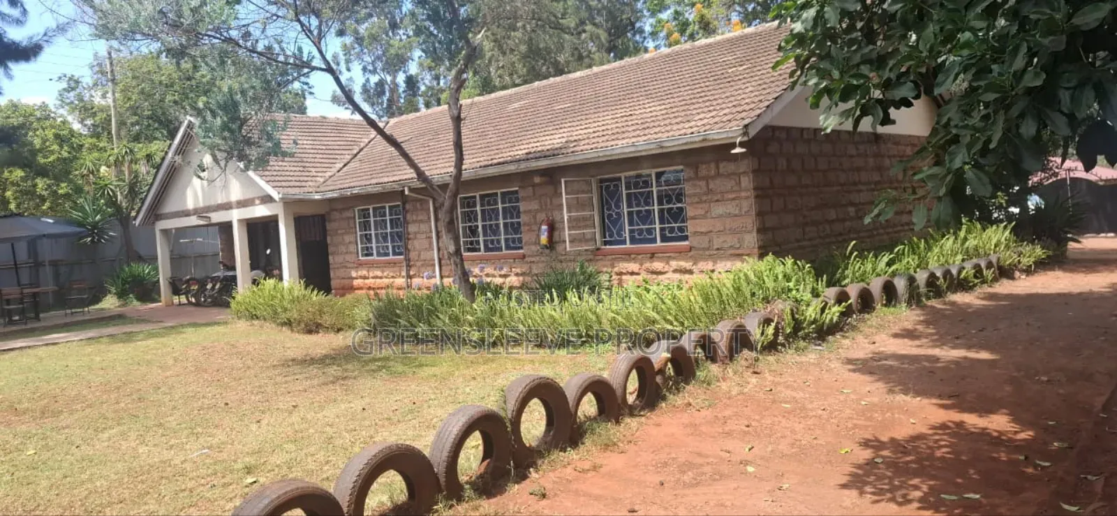 Commercial Office