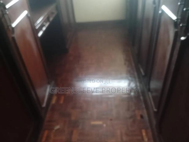 Commercial Office - thumbnail 9