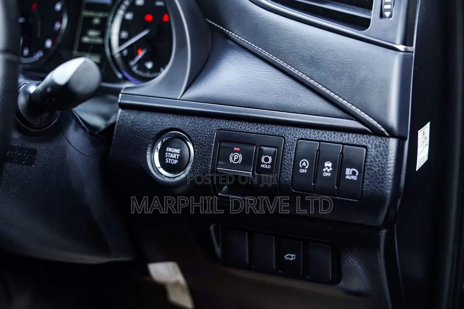 Toyota Harrier 2.0 2019 Black