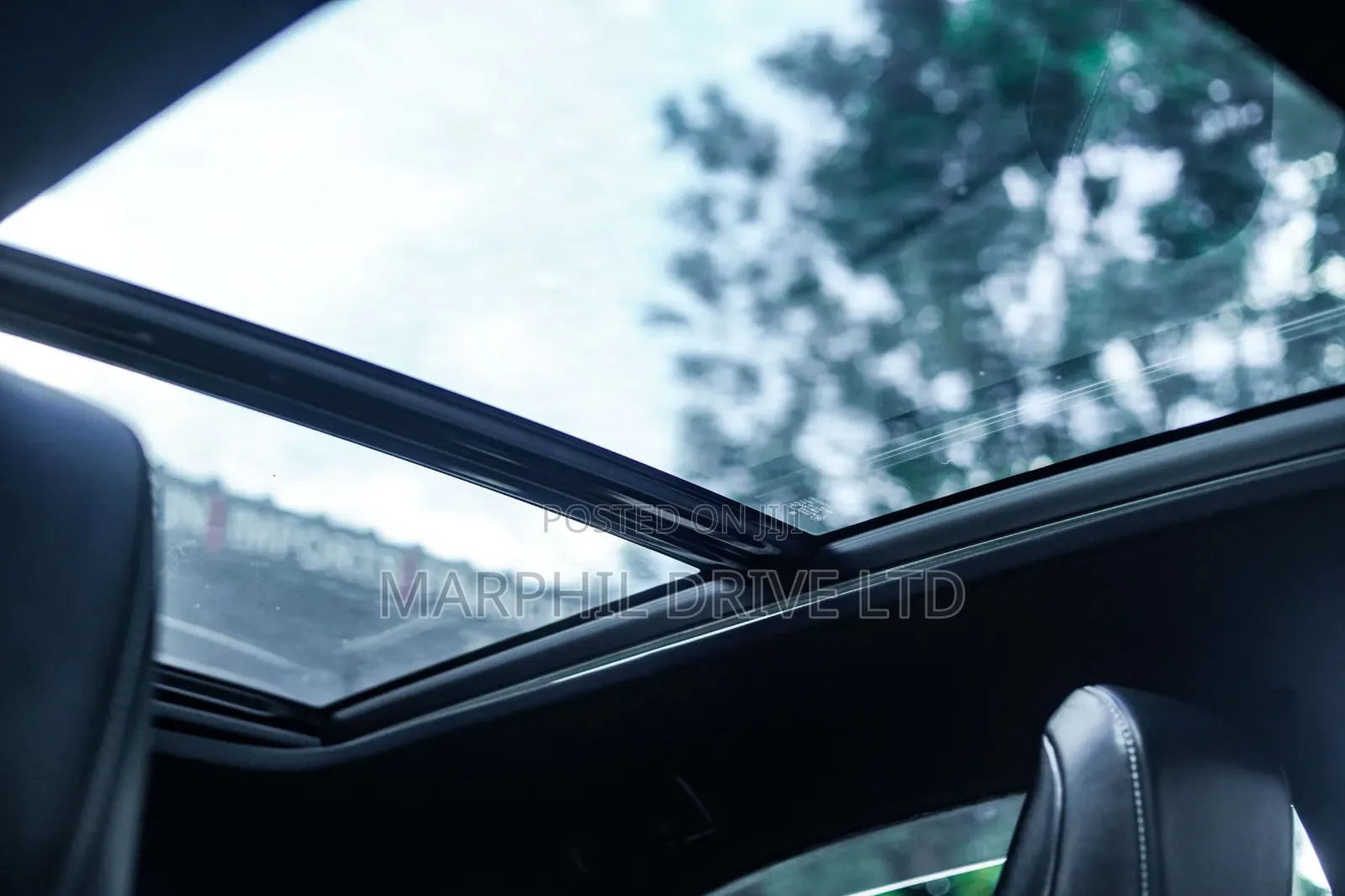 Toyota Harrier 2.0 2019 Black