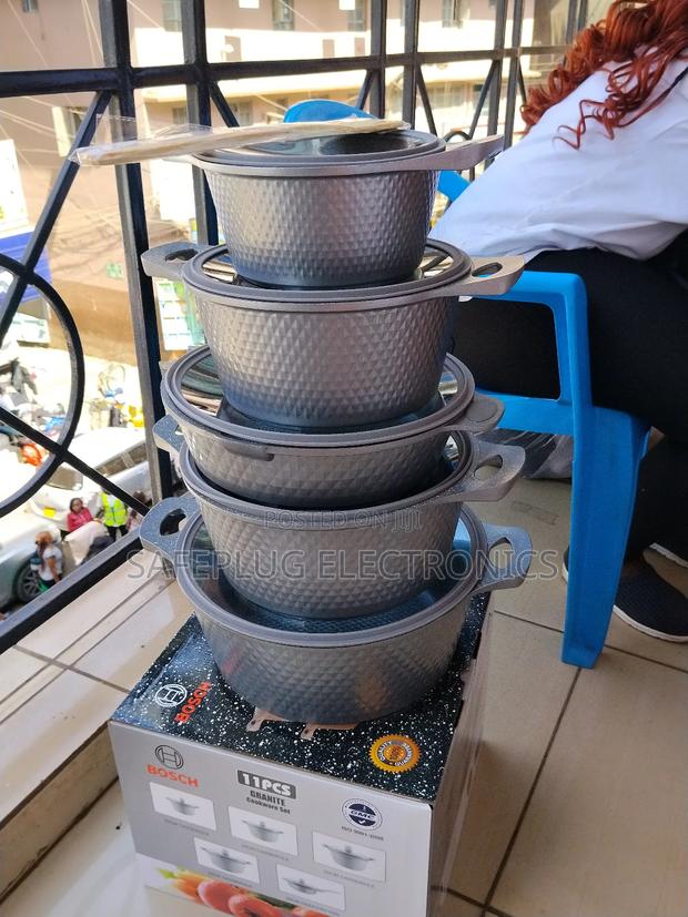 German Engineered! Bosch 11-Pc Cookware Set W/ Silicone Lids - Diamond - main view