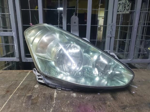 Caldina 2003 Greenish Non Xenon