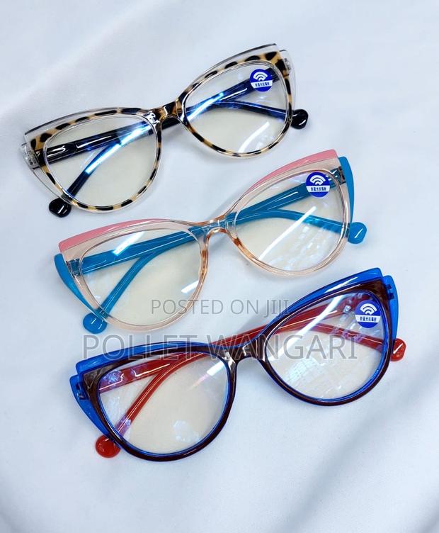 Blueblock Glassss - thumbnail 4