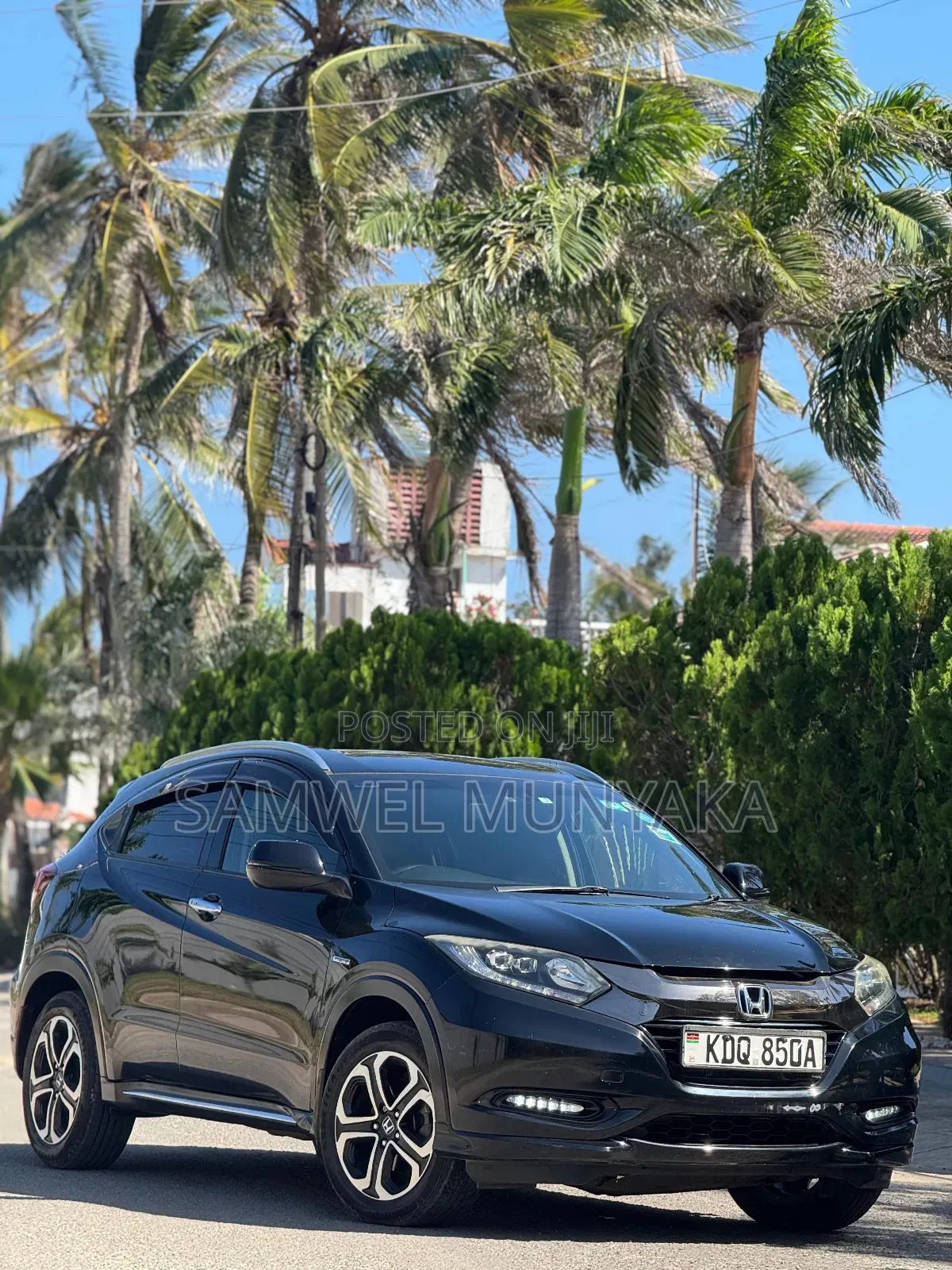 Honda Vezel 1.5 Hybrid 2WD 2018 Black