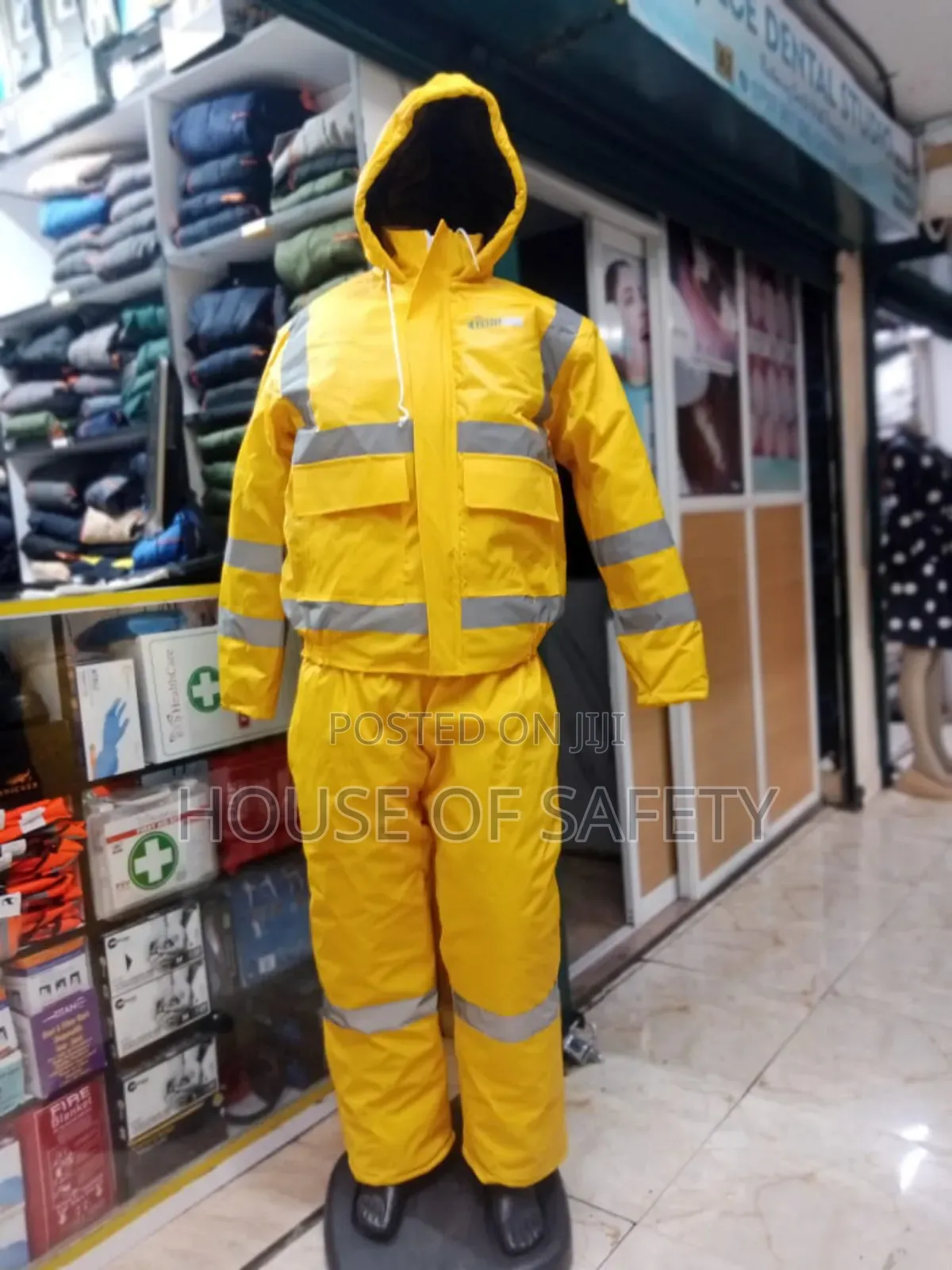 PVC and Fibre Yellow Suit for Riders
