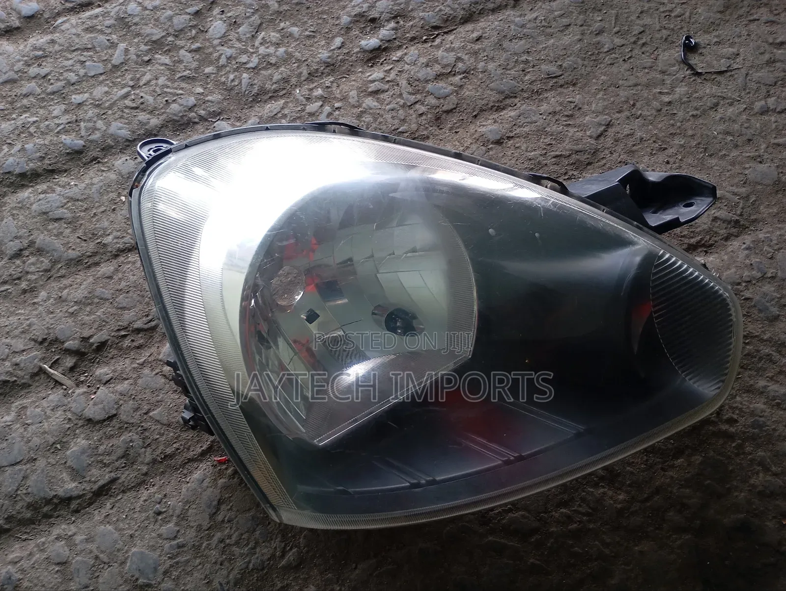 Mira Headlight Rhs