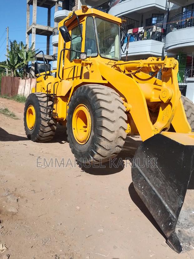 Caterpillar 6 Tonnes Shovel Wheel Loader - thumbnail 5