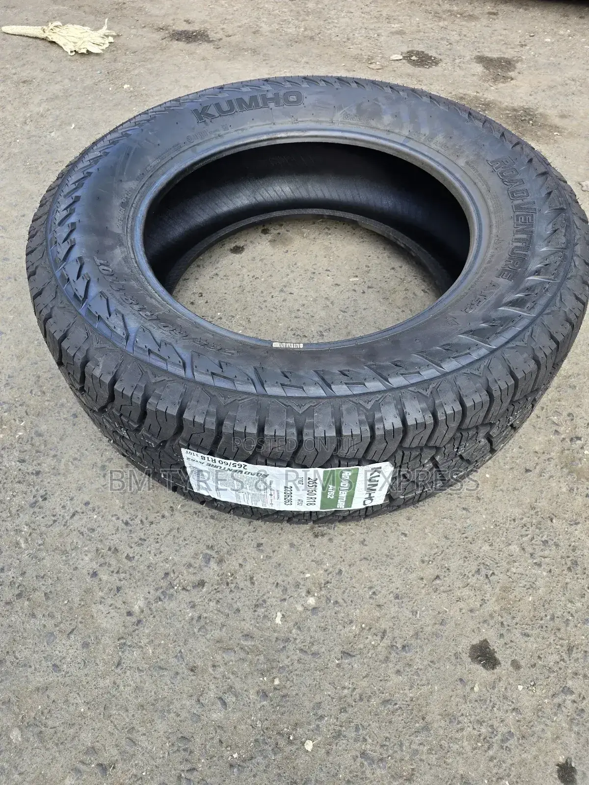 265 /60 R18 Khumo Tyres (All Terrein) Korea.