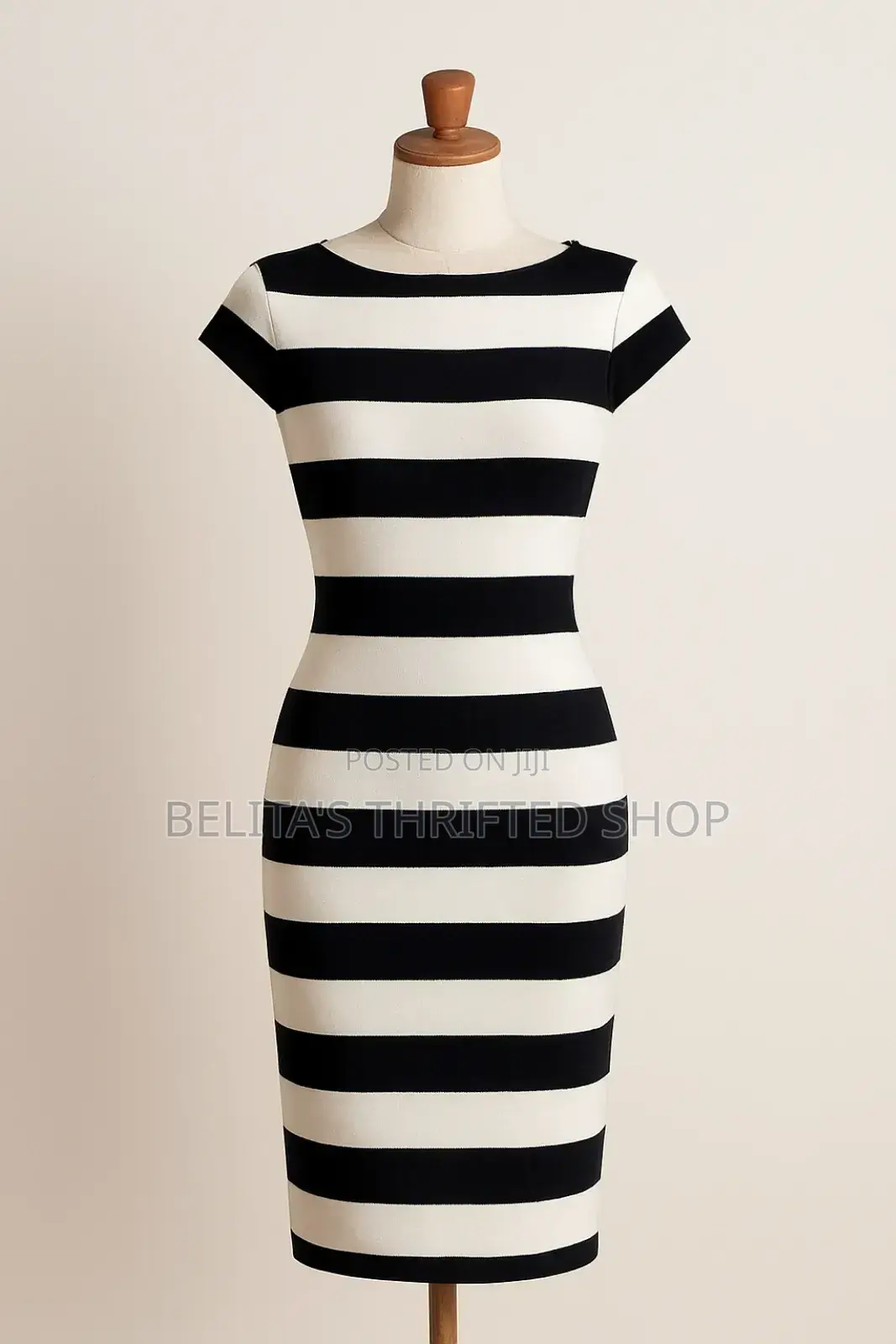 Sleeveless Dresses
