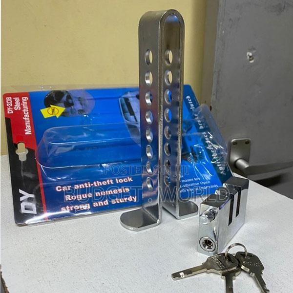 Rust-Free Car Pedal Lock Good _. Universal Stainless Steel 8 Holes
